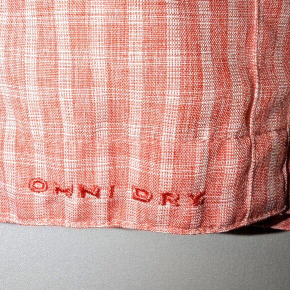 Columbia | GRT Sleeveless Button Down Camp Shirt in Pink Coral Plaid | Medium - Picture 3 of 9